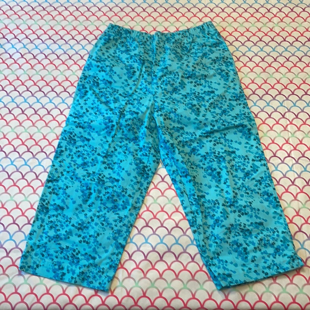 Denim & Co pull on Capri pants